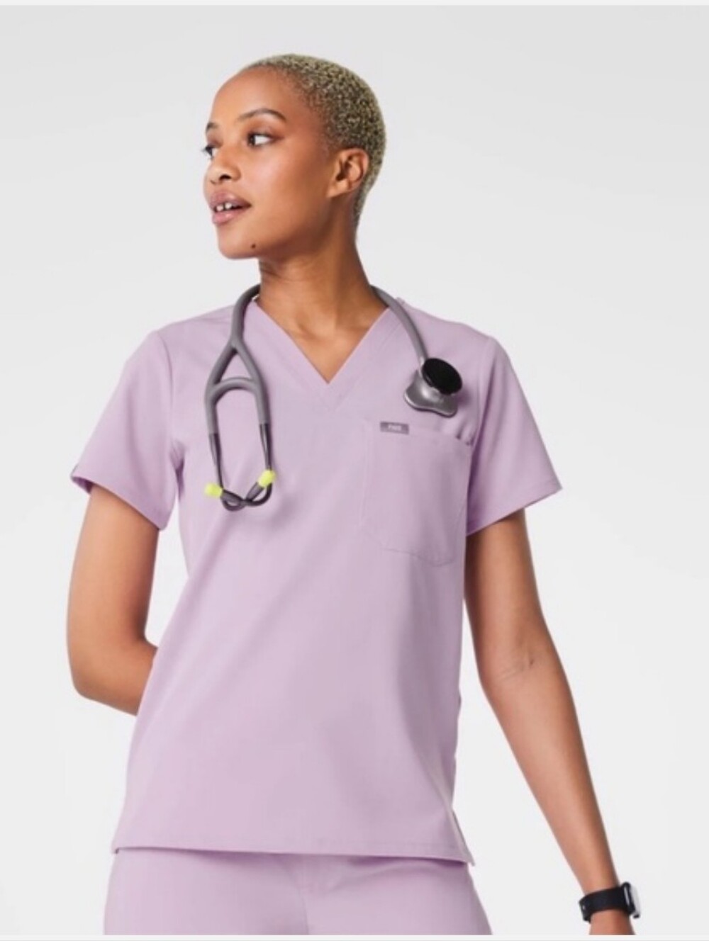 FIGS Catarina One-Pocket Scrub Top In Lavender Haze Size Small